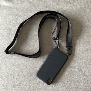Iphone XR case with adjustable straps